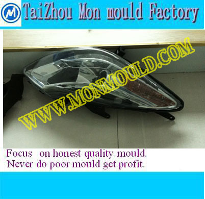 Plastic Injection Auto Lens Mould