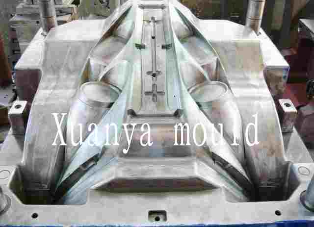 Plastic Mould/Auto Lamp Mould/Auto Bumper Mold