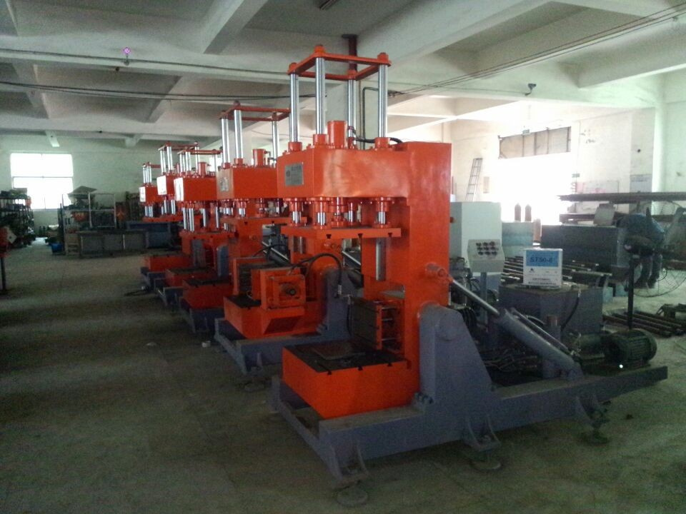 Aluminum Gravity Die Casting Machine