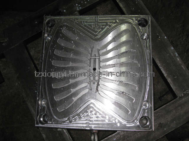 Plastic Comb Mould