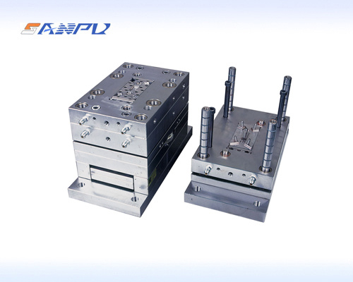 Plastic Injection Mould