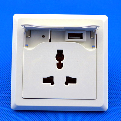 USB Wall Switch Molding