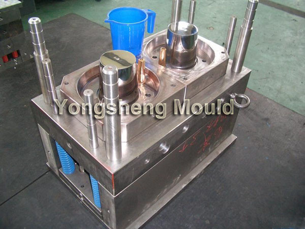 Plastic PP Water Cup Mould (YS806)