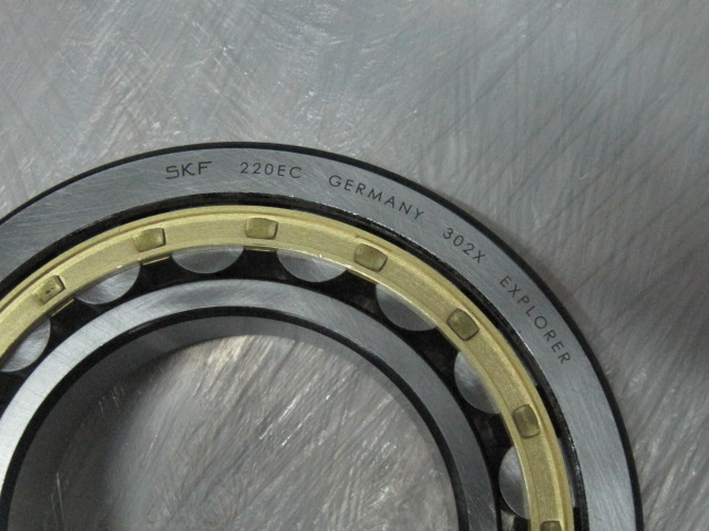 Hot Saler Cylindrical Roller Bearings Nu212e