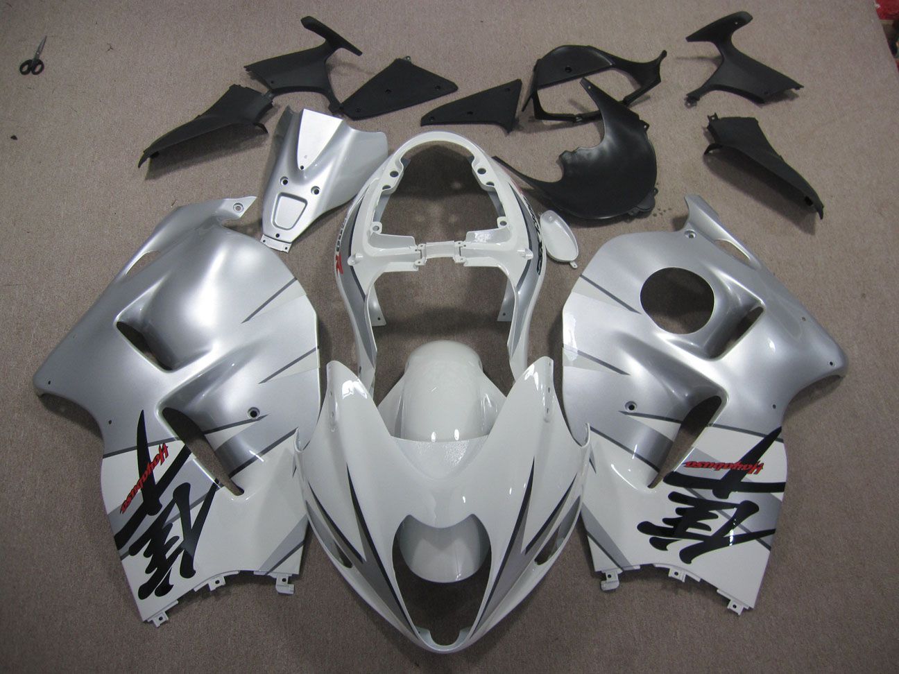 Motorcycle Fairing for Suzuki Gsxr 1300rr 97-07