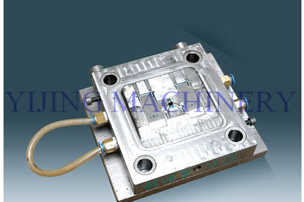 Hot Sale Plastic Car Part Mould (YJ-M013)