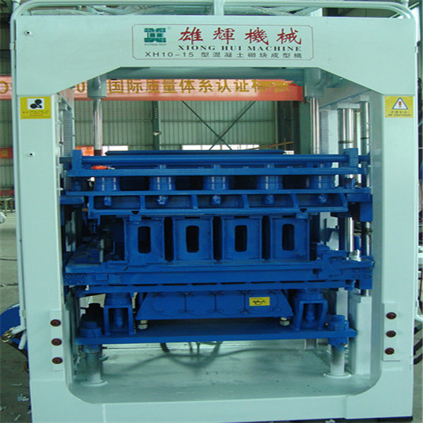 Fully Automatic Concrete Making Brick Machine (XH10-15)