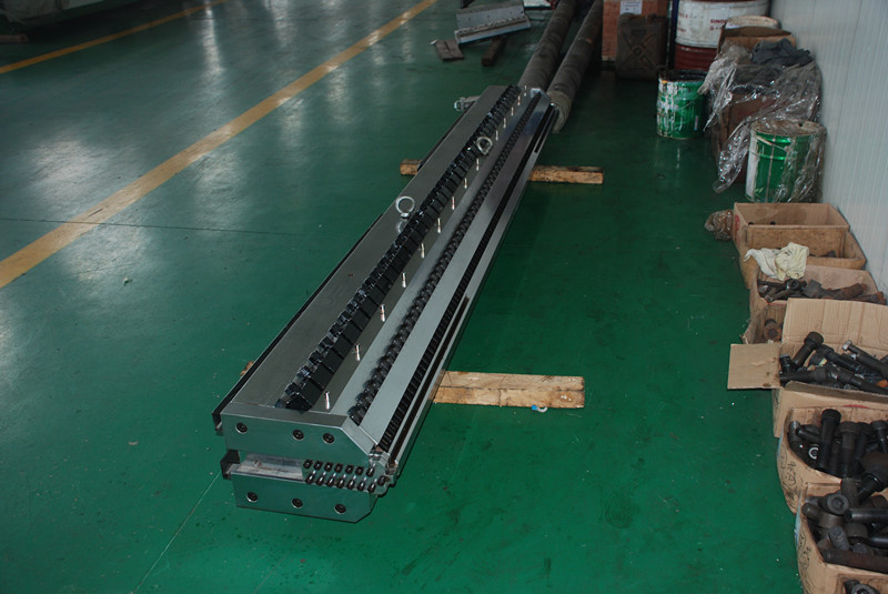 Plastic Extrusion Mold