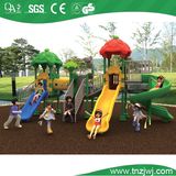 2015 High Quality Outdoor Plastic Slide