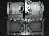 Extrusion Bottle Mould for Engine Oil (YS36)