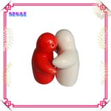 White Ceramic Hugging People Salt & Peper Shaker