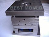 China Professional Plastic Injection Mould (WBM-2013012)