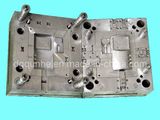 Professional Manufaturer Plastic Injection Mould (QH-201311)